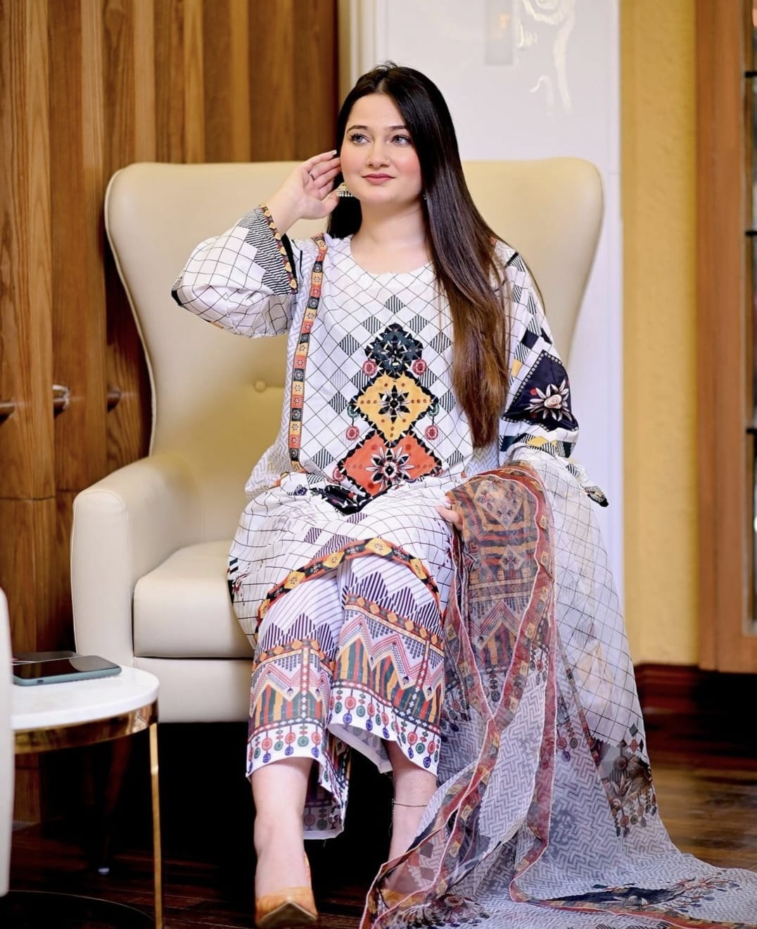 Linnen digital Print Shirt & Trouser with Shaffon Duppata 3Piece